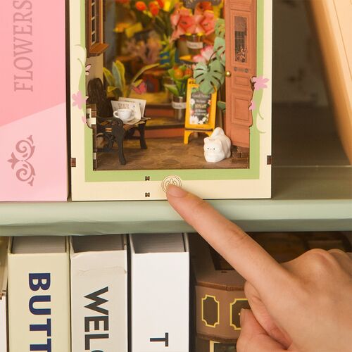 Kit Rincón Separador de Libros 3D Florar Corner