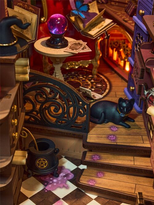 Book Nook "Magic Fantasy Corner" con Luz - Rolife